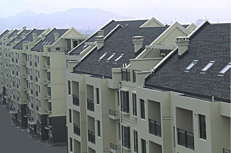 多彩油氈瓦屋面改造圖片